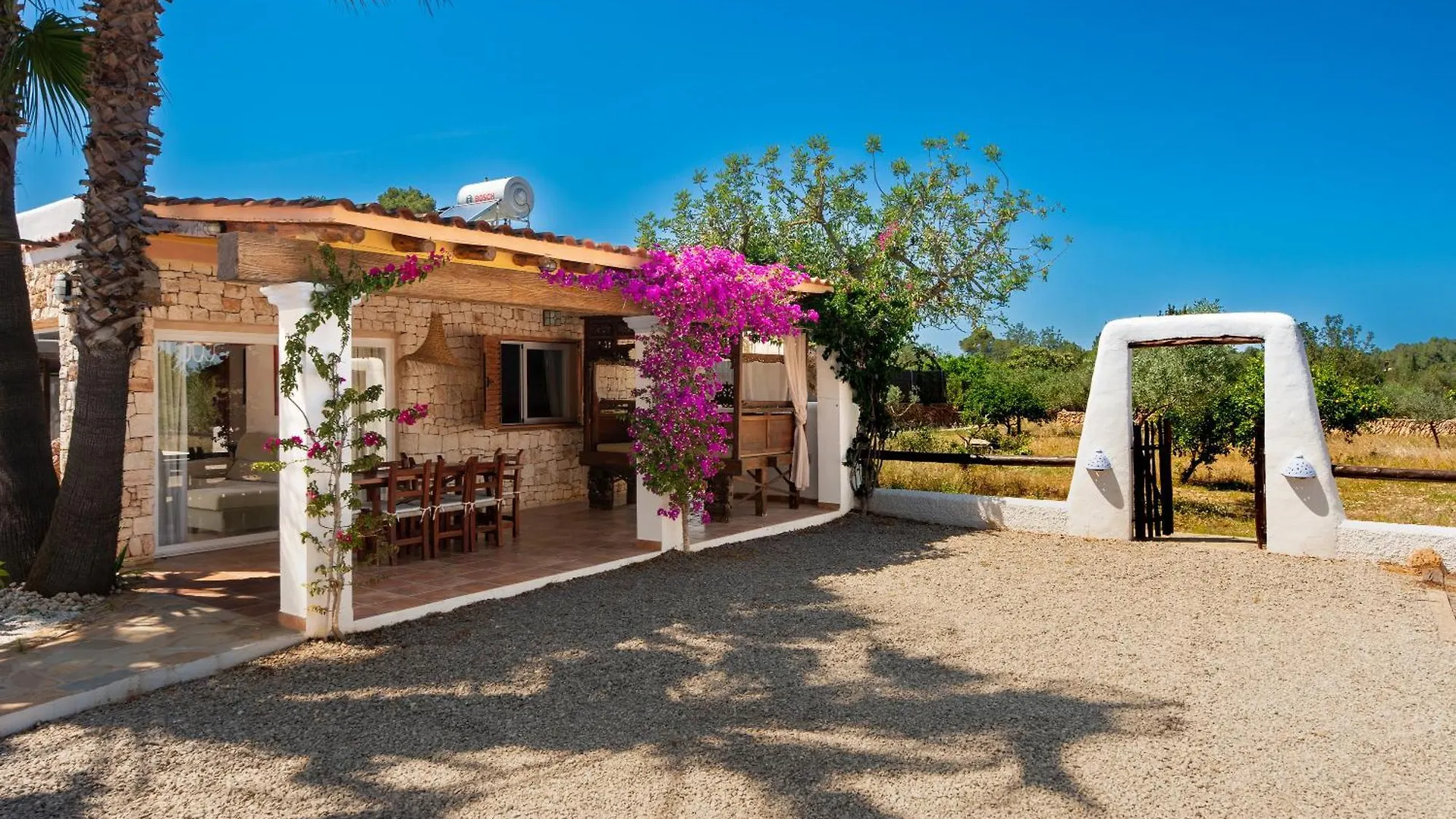 Villa Can Cardona Montecristo